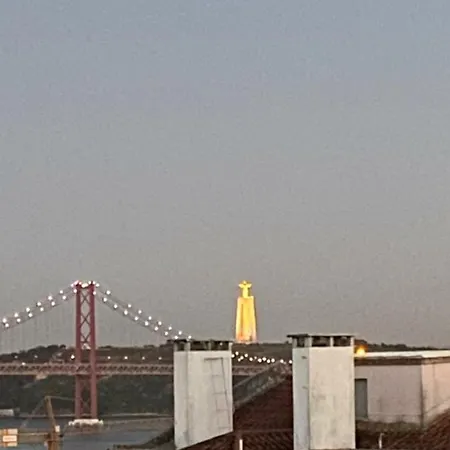 Em Belem منزل للإقامة *